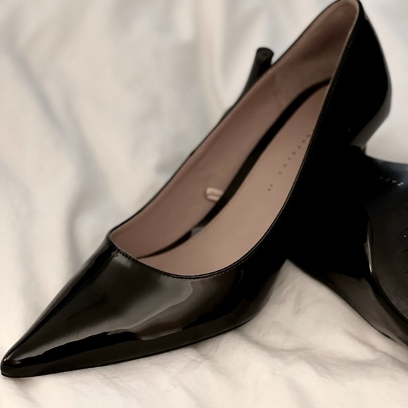 🌷Gorgeous Zara black patent leather kitten heels - Pristine condition 🌷Size 9 - Picture 1 of 6